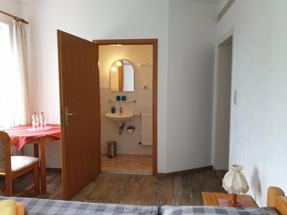 Kottmarschenke - Gaestezimmer Und Ferienwohnung Am Kottmar Exterior foto